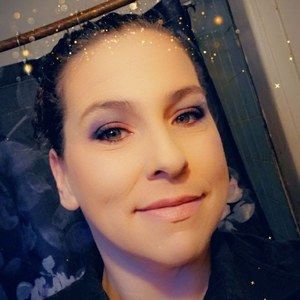 Meet your Posher, Manda